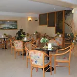 Hotel Karin 3*