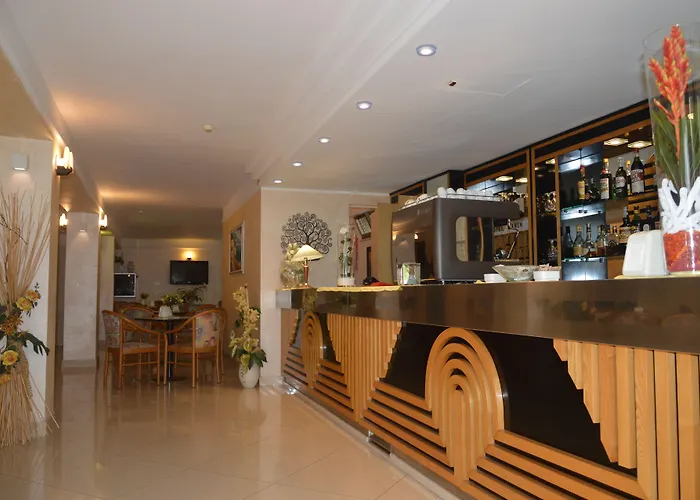 Karin Отель Римини